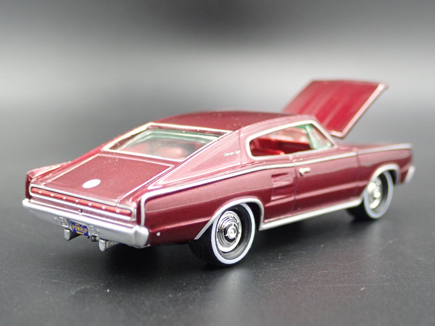 1967 67 DODGE CHARGER DARK RED 1:64 SCALE COLLECTIBLE DIORAMA DIECAST MODEL CAR