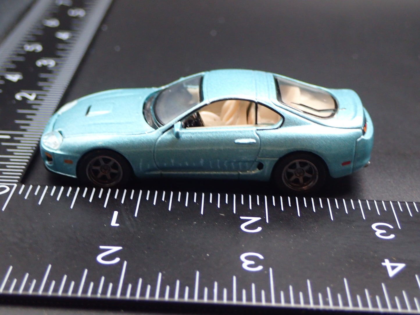 1993 - 2002 TOYOTA SUPRA GREEN 1/64 SCALE COLLECTIBLE DIORAMA DIECAST MODEL CAR