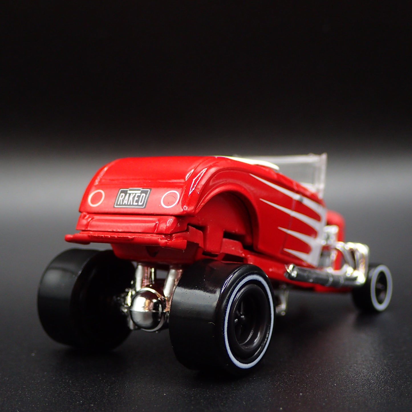 1932 32 FORD HIBOY ZINGER HOT ROD RED 1:64 SCALE COLLECTIBLE DIECAST MODEL CAR