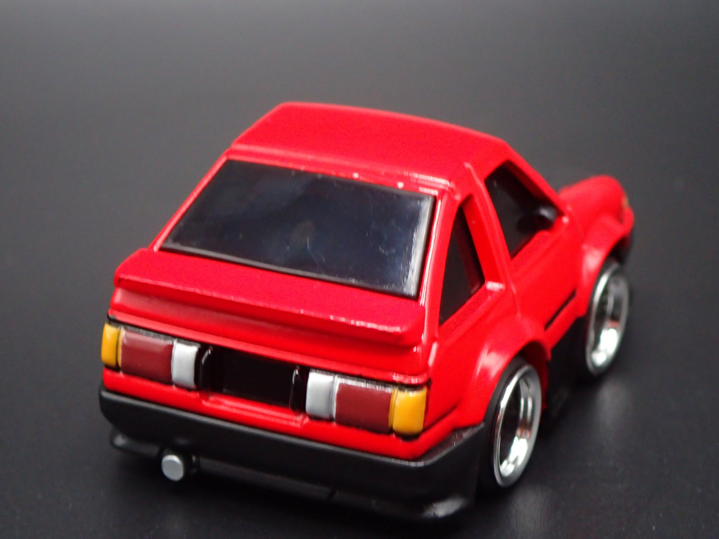 1983-1987 TOYOTA SPRINTER AE86 RED TUNED JDM 1/64 SCALE DIECAST MODEL CAR