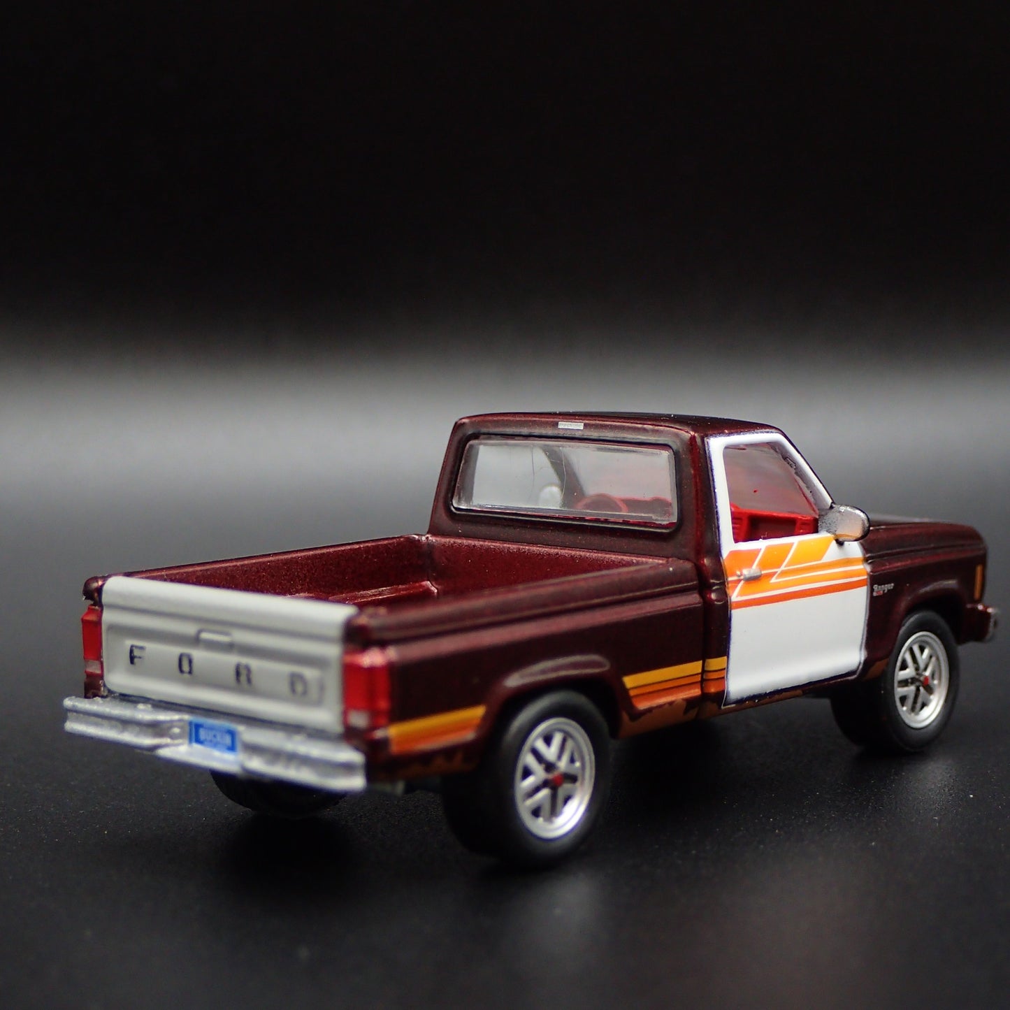 1984 84 FORD RANGER PICKUP TRUCK PROJECT BARN FIND 1:64 SCALE DIECAST MODEL CAR