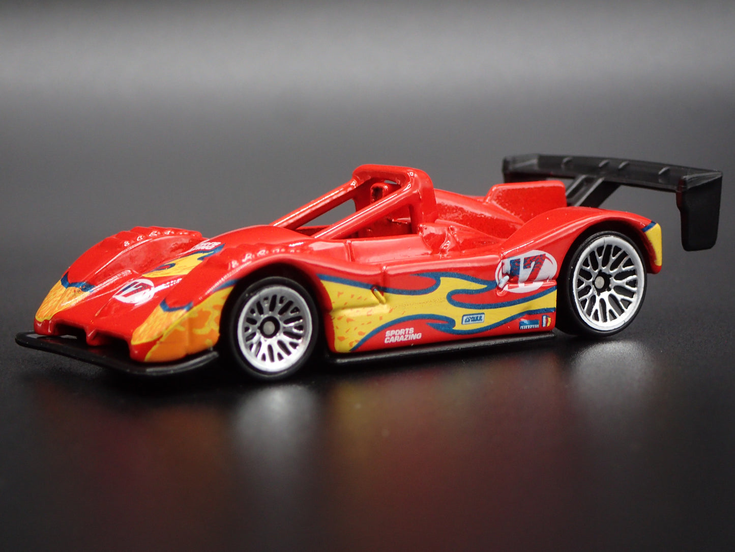 1994-2000 FERRARI 333 SP RACE CAR RED 1:64 SCALE DIORAMA DIECAST MODEL CAR
