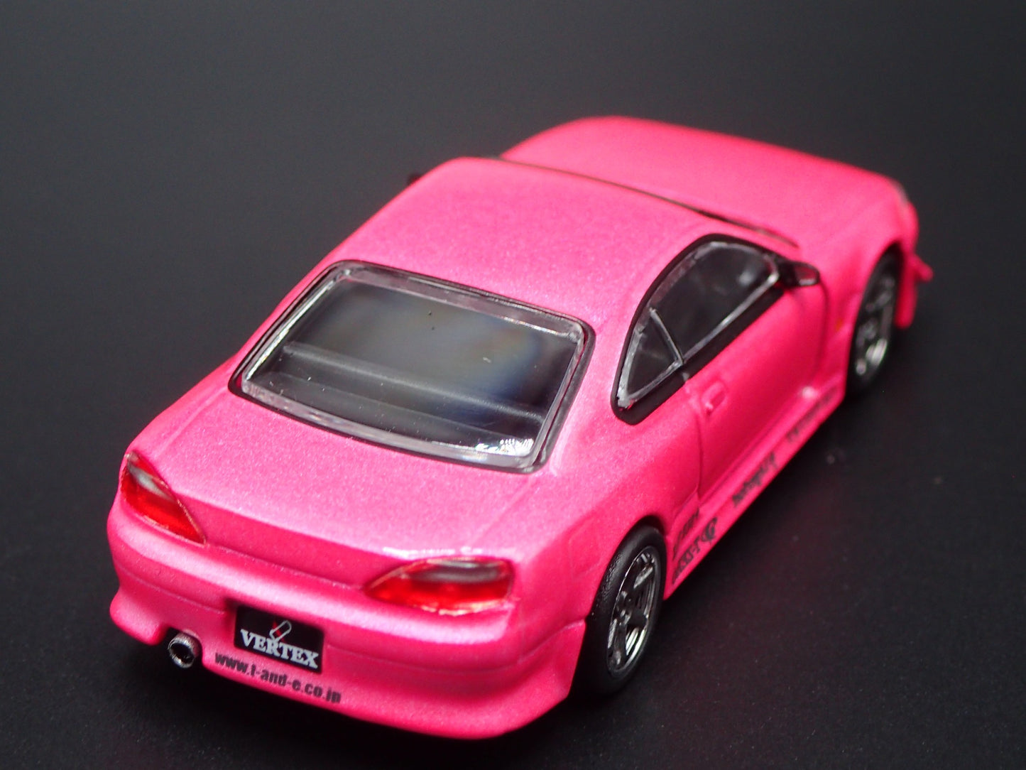 1999-2002 NISSAN SILVIA S15 VERTEX PINK 1:64 SCALE COLLECTIBLE DIECAST MODEL CAR