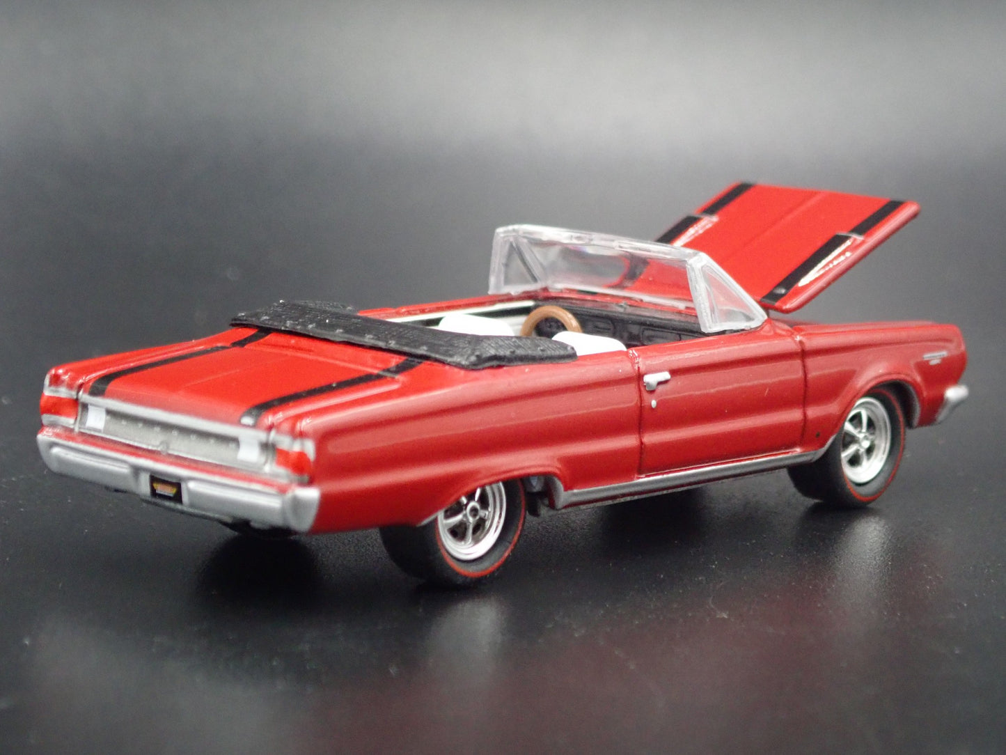 1967 67 PLYMOUTH GTX CONVERTIBLE RED 1/64 SCALE DIORAMA DIECAST MODEL CAR