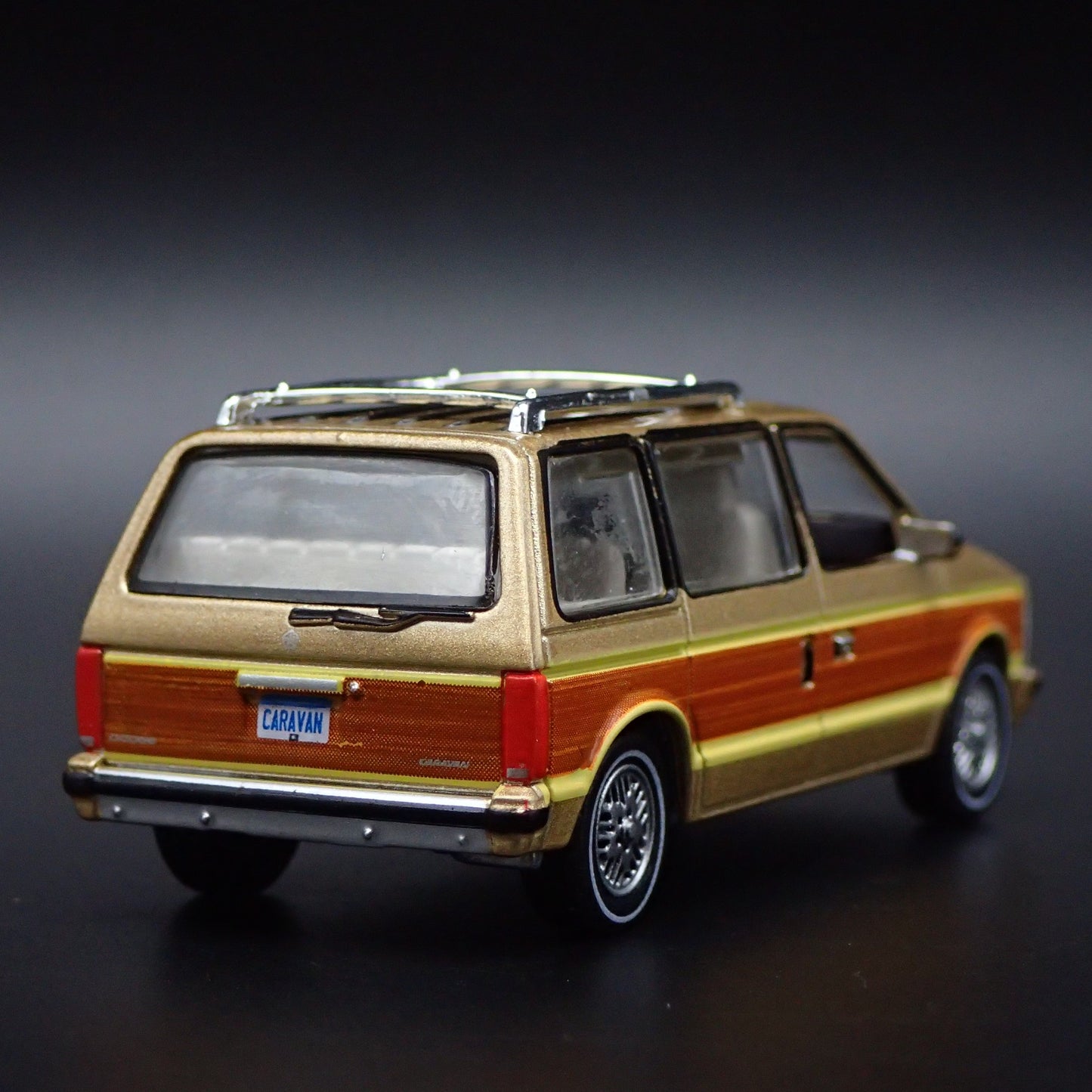1984-1990 DODGE CARAVAN RARE 1/64 SCALE COLLECTIBLE DIORAMA DIECAST MODEL CAR