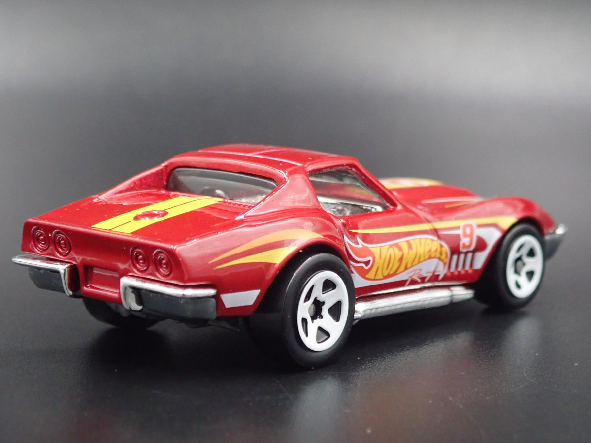 1969 69 CHEVY CHEVROLET CORVETTE STINGRAY RED 1:64 SCALE DIORAMA DIECAST MODEL CAR