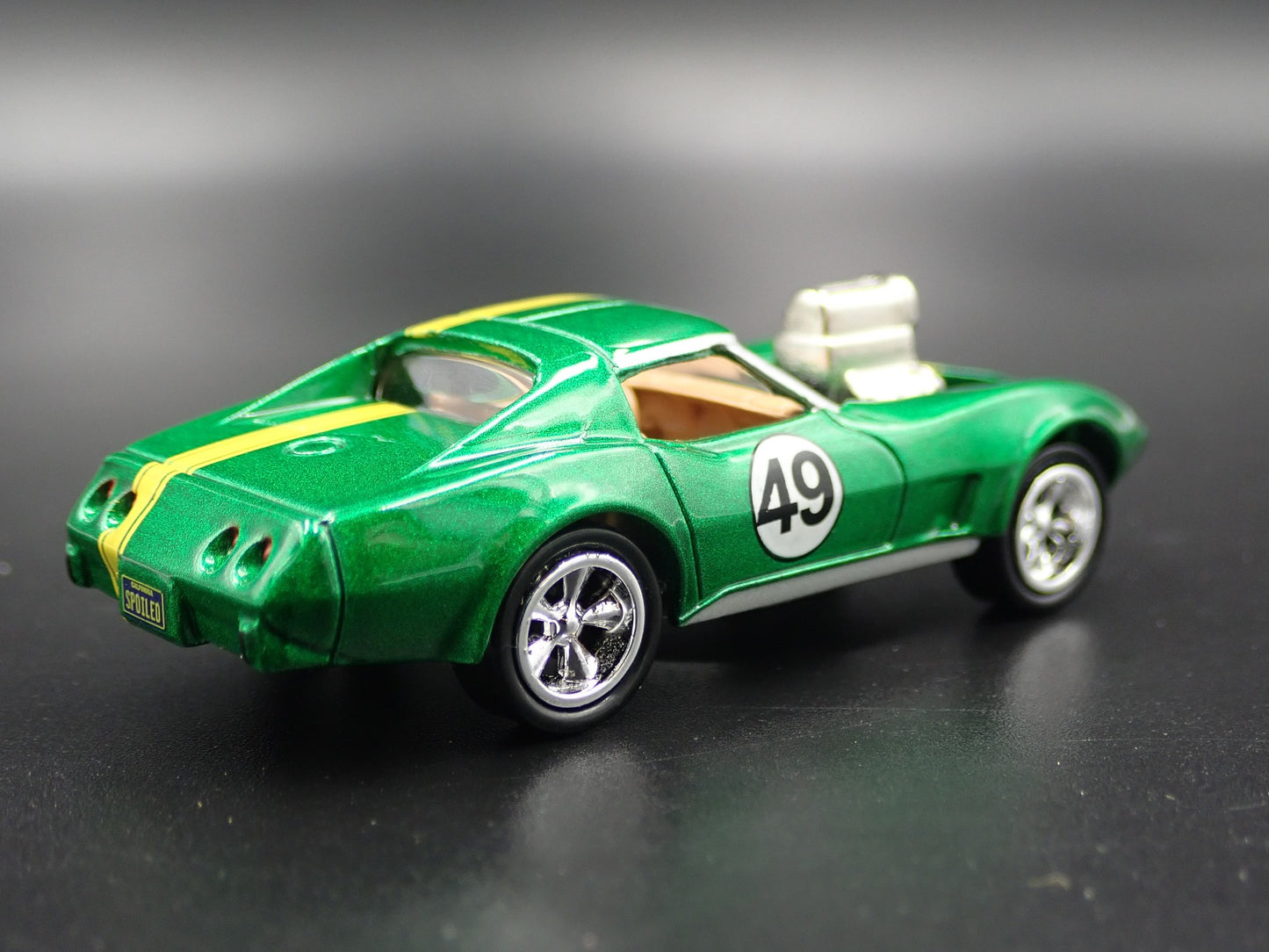 1975 75 CHEVY CHEVROLET CORVETTE GREEN 1:64 SCALE COLLECTIBLE DIECAST MODEL CAR