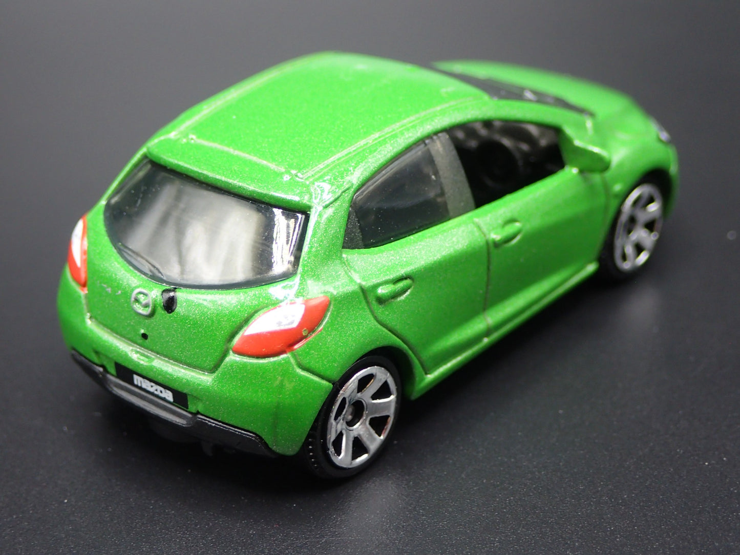 2008-2014 MAZDA 2 4 FOUR DOOR GREEN 1:64 SCALE COLLECTIBLE DIECAST MODEL CAR