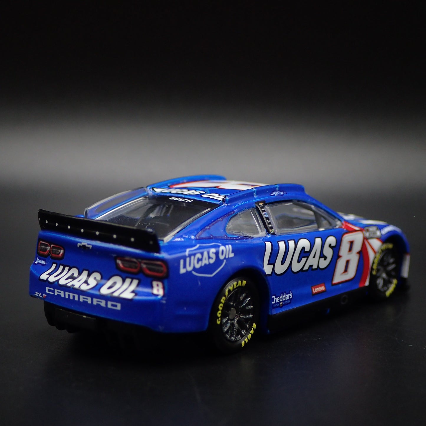 2024 CHEVROLET CAMARO ZL1 8 KYLE BUSCH LUCAS OIL NASCAR 1:64 DIECAST MODEL CAR