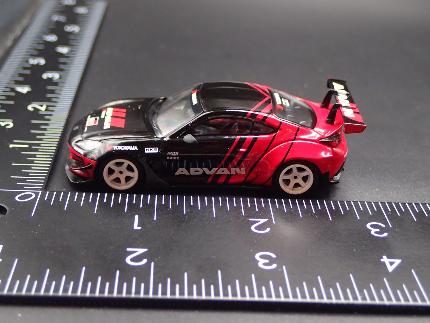 2021-2026 TOYOTA GR86 HKS TYPE R ADVAN 1/64 SCALE DIORAMA DIECAST MODEL CAR