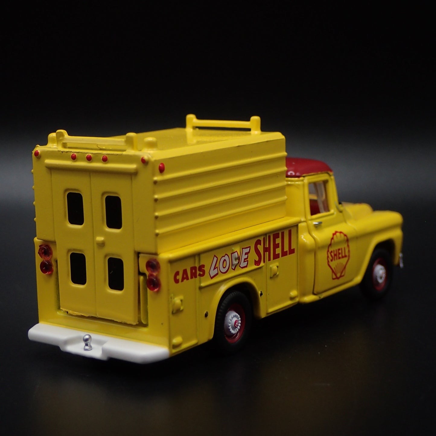 1959 59 GMC FLEET OPTION PICKUP TRUCK SHELL 1:64 SCALE DIORAMA DIECAST MODEL CAR