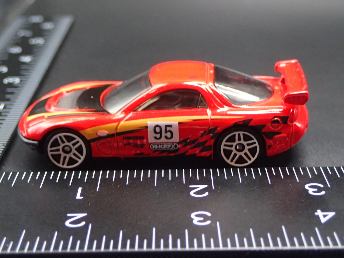1992-2002 MAZDA RX7 JDM DRIFT 1:64 SCALE COLLECTIBLE DIORAMA DIECAST MODEL CAR
