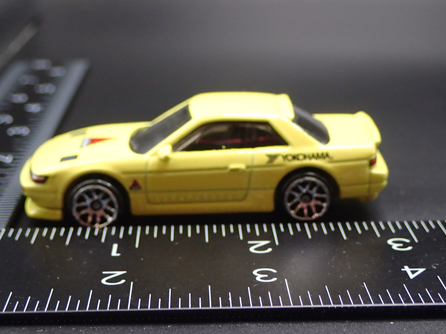 1988-1993 NISSAN SILVIA S13 YOKOHAMA 1:64 SCALE DIORAMA DIECAST MODEL CAR