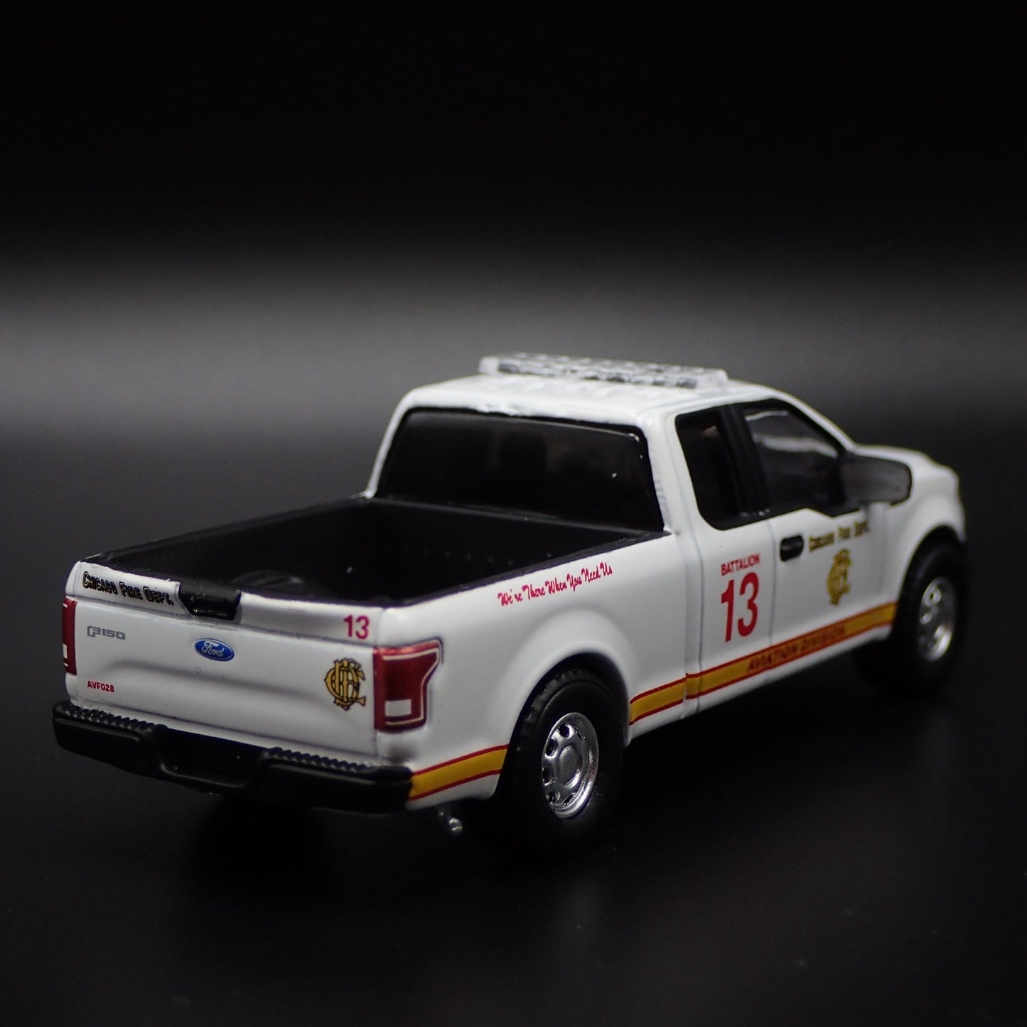 2016 FORD F150 PICKUP TRUCK CHICAGO, IL FIRE DEPT 1:64 SCALE DIECAST MODEL CAR