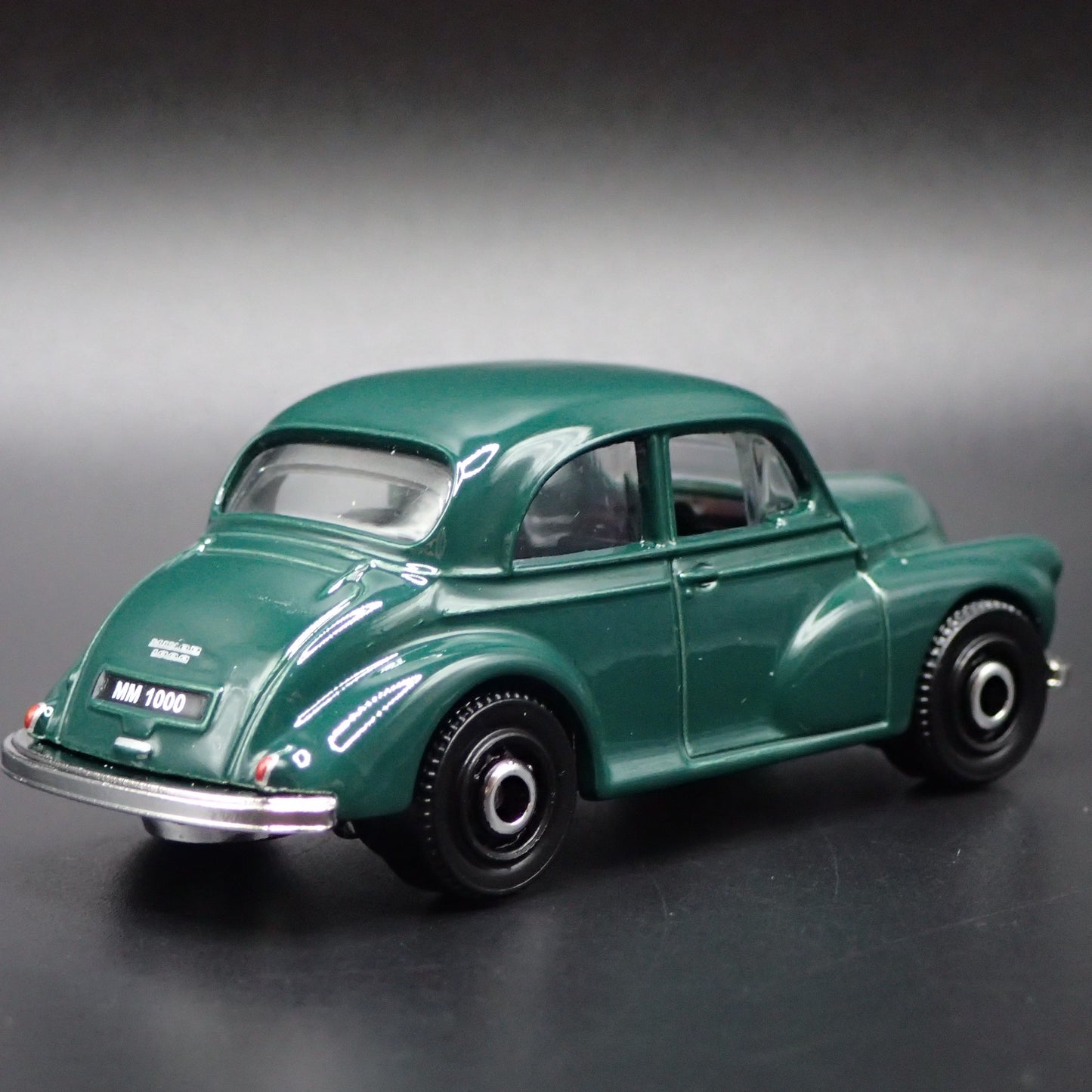 MORRIS MINOR SALOON 2 TWO DOOR 1:64 SCALE COLLECTIBLE DIORAMA DIECAST MODEL CAR