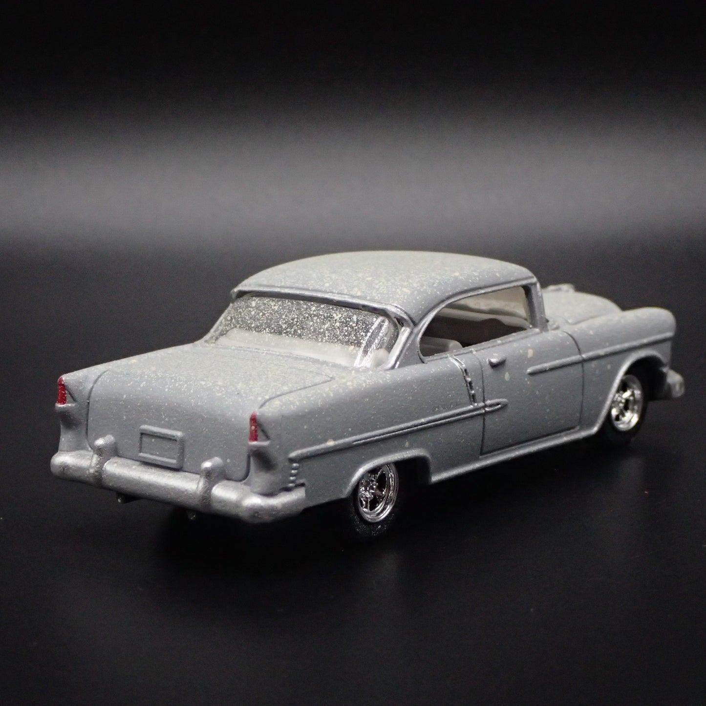 1955 55 CHEVY CHEVROLET BEL AIR BARN FIND 1:64 SCALE DIORAMA DIECAST MODEL CAR