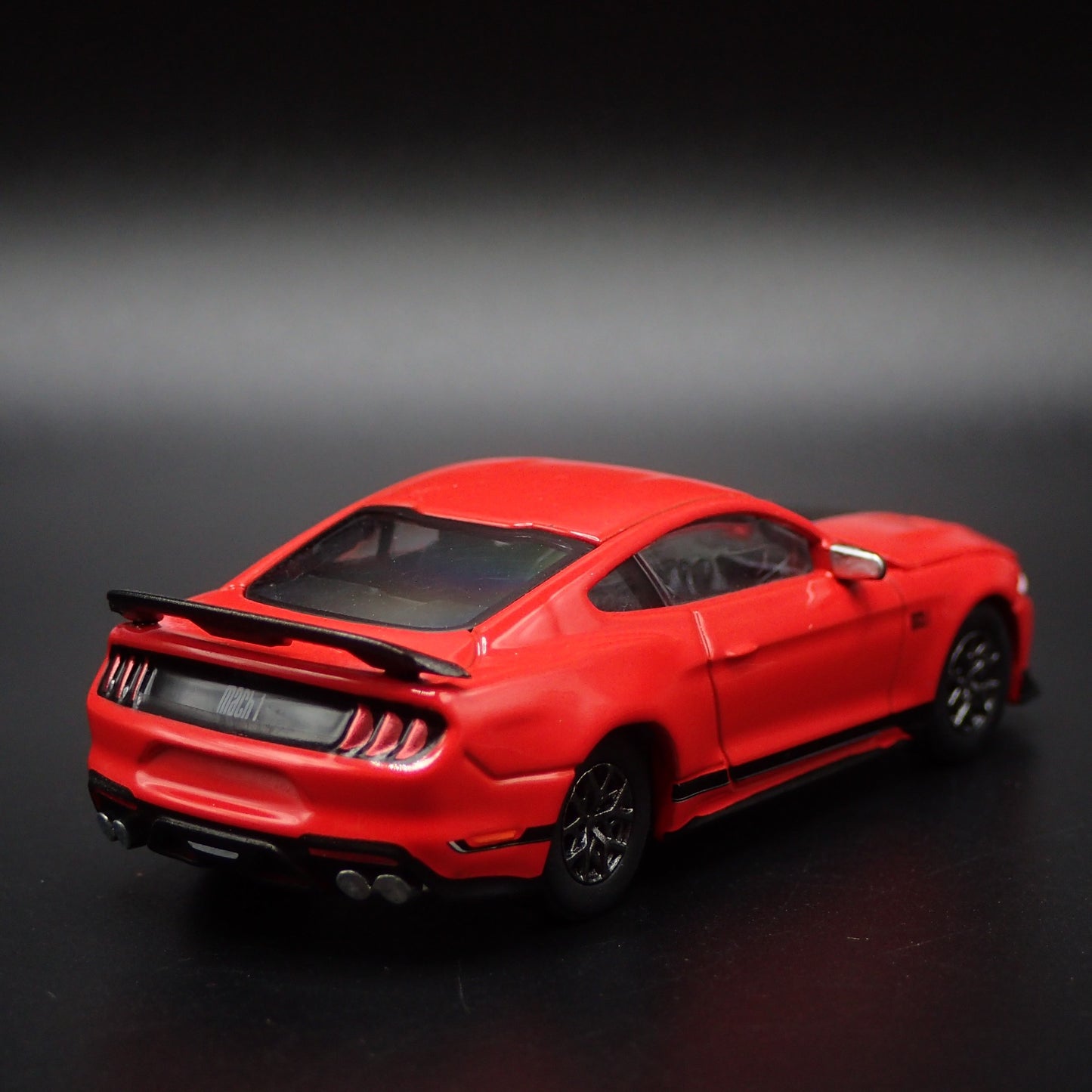 2021-2023 FORD MUSTANG MACH 1 1/64 SCALE COLLECTIBLE DIORAMA DIECAST MODEL CAR