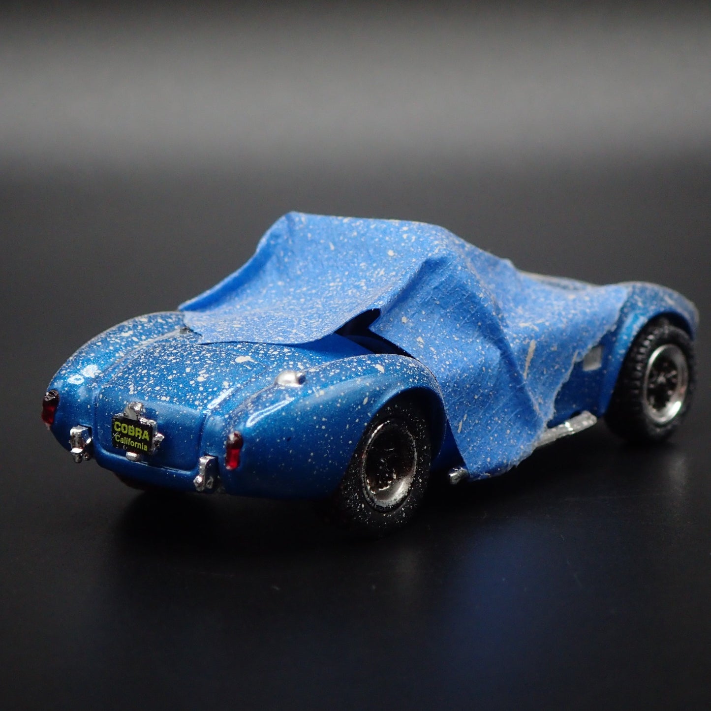 1965 65 SHELBY COBRA 427 S/C BARN FIND 1:64 SCALE DIORAMA DIECAST MODEL CAR