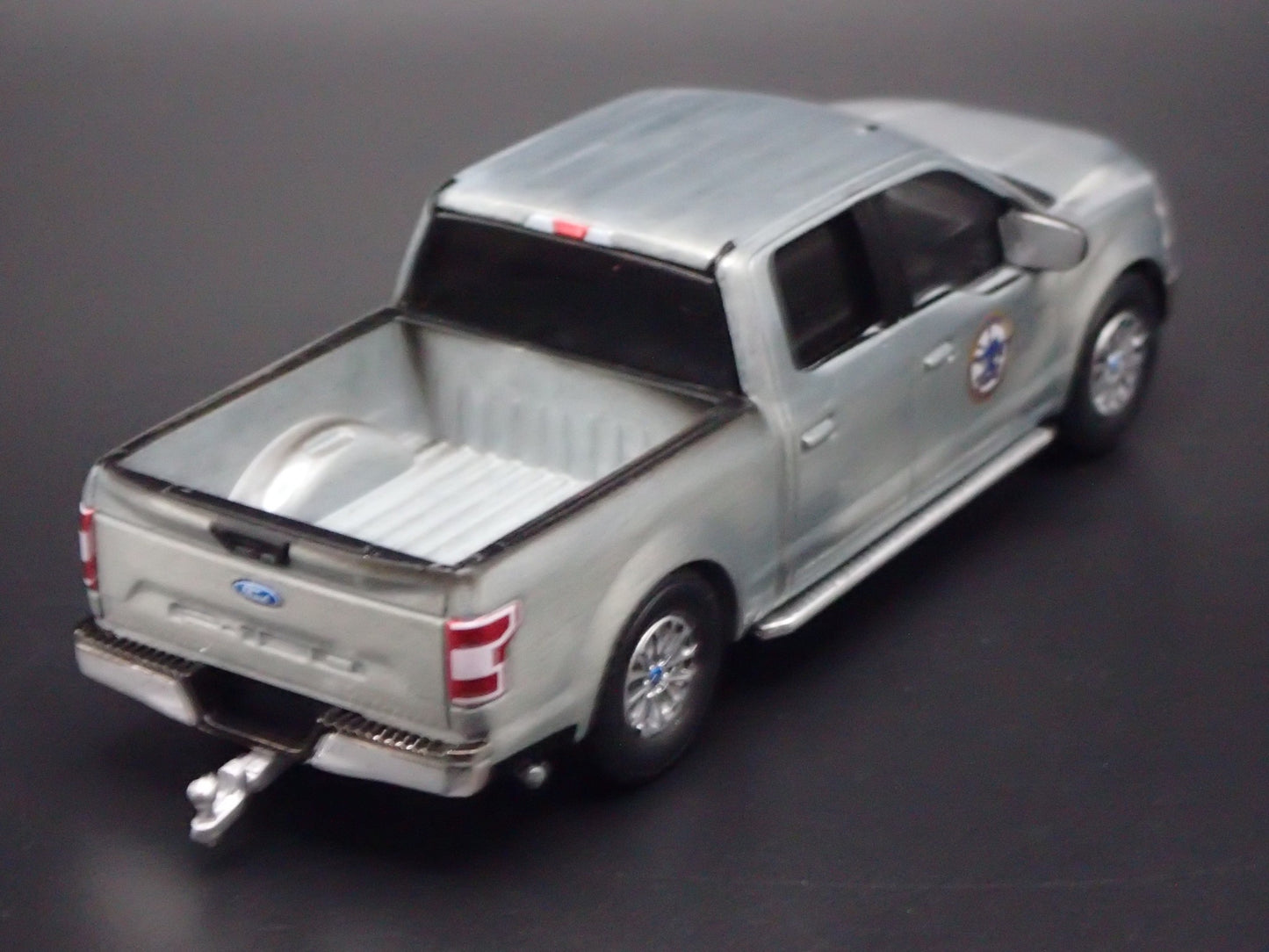2018 FORD F150 PICKUP TRUCK MONTANA LIVESTOCK ASSOC 1:64 SCALE DIECAST MODEL CAR