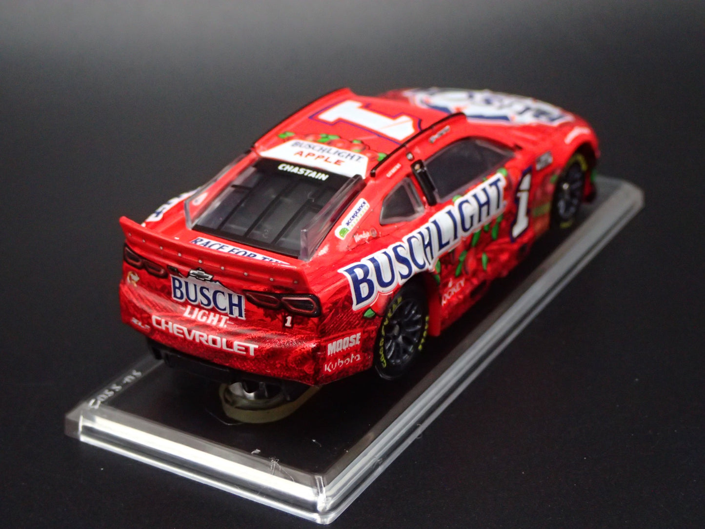 2025 CHEVROLET 1 ROSS CHASTAIN BUSCH LIGHT APPLE NASCAR 1:64 SCALE DIECAST CAR
