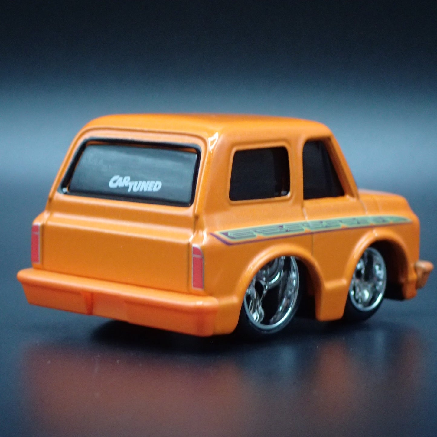 1969 69 CHEVY CHEVROLET BLAZER K10 TUNED 1:64 SCALE DIORAMA DIECAST MODEL CAR