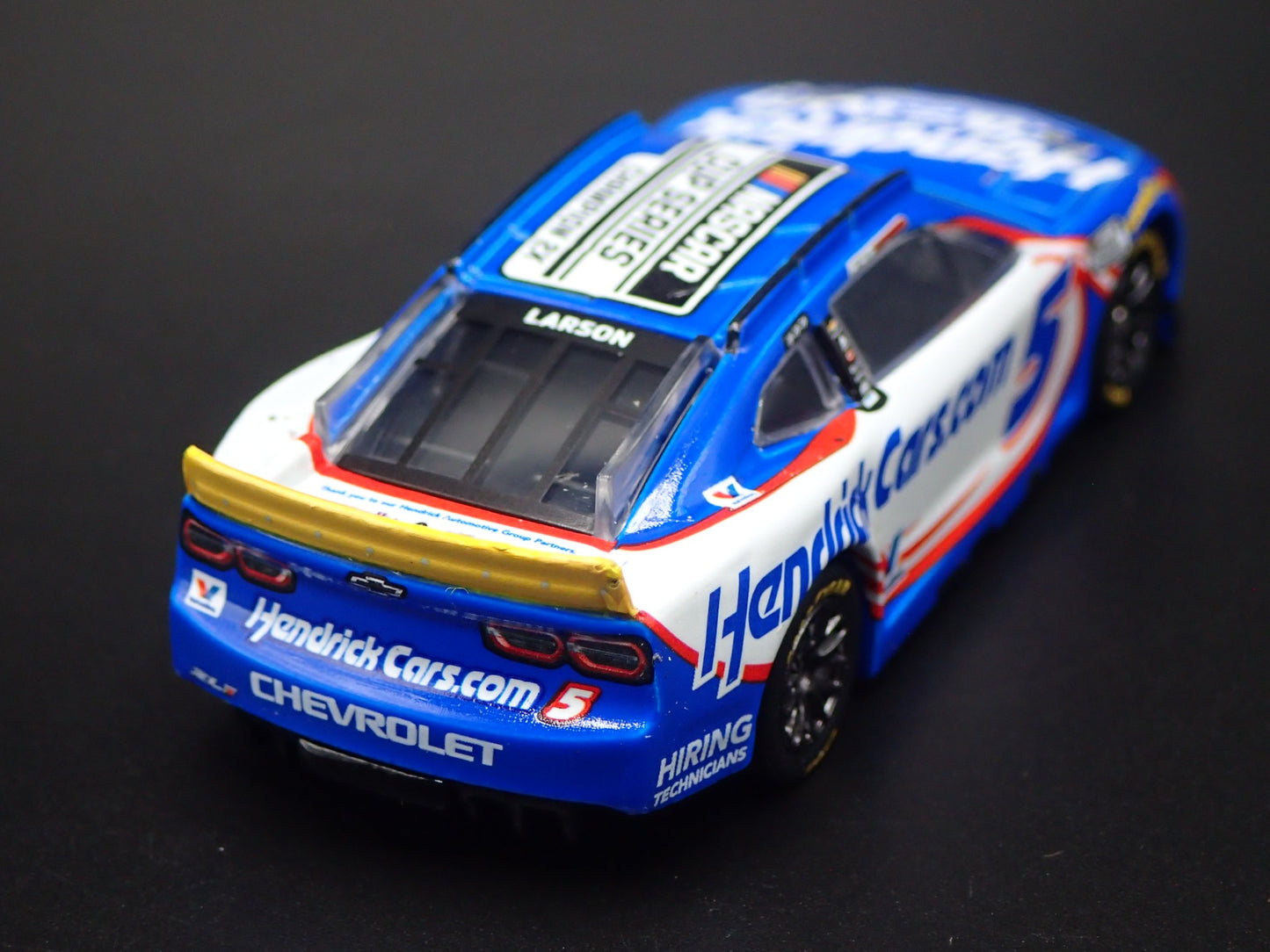 2025 CHEVROLET 5 KYLE LARSON HENDRICKCARS NASCAR CHAMPION 1:64 DIECAST MODEL CAR