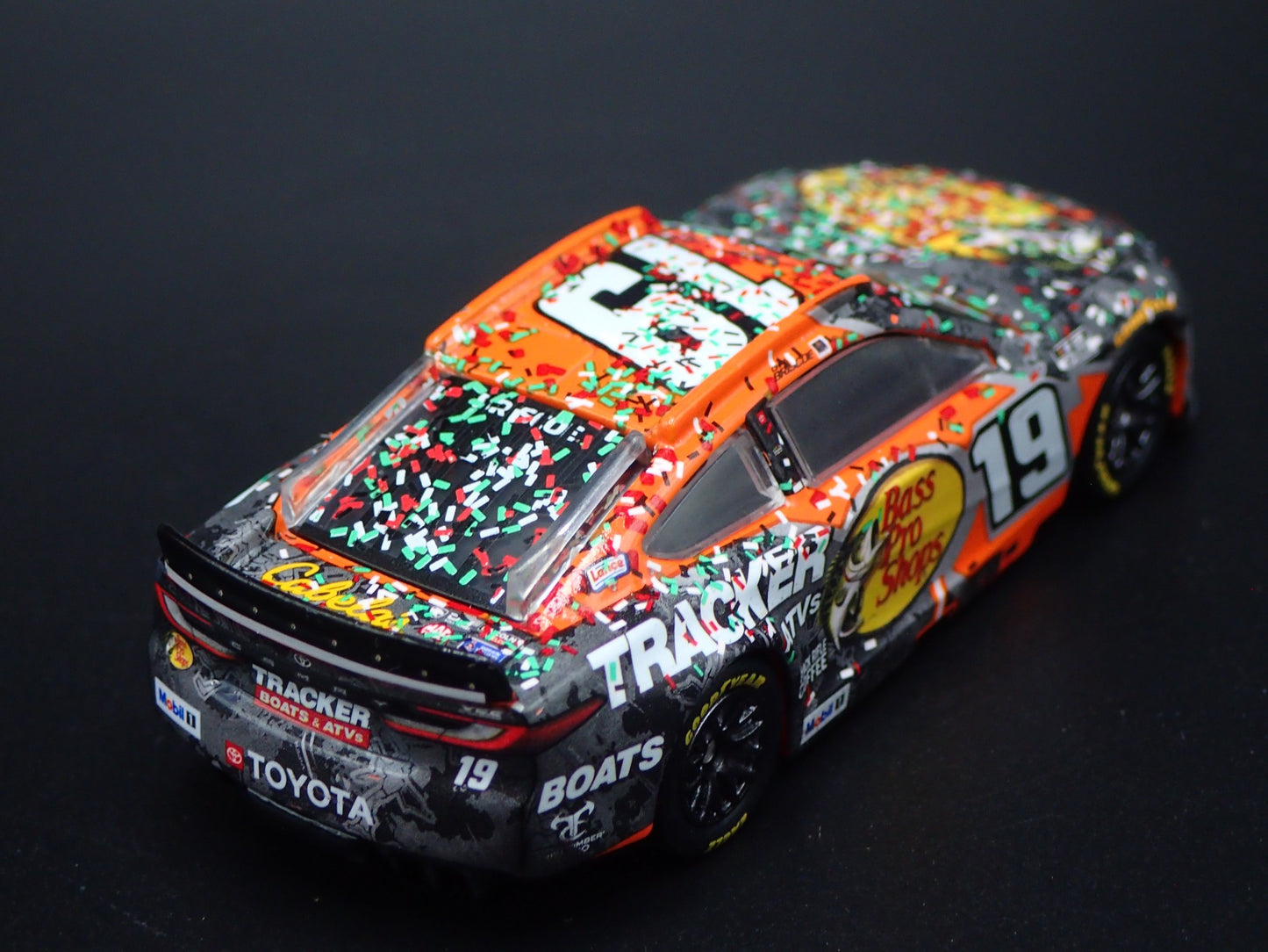 2025 TOYOTA CAMRY 19 CHASE BRISCOE BASS PRO NASCAR 1:64 SCALE DIECAST MODEL CAR