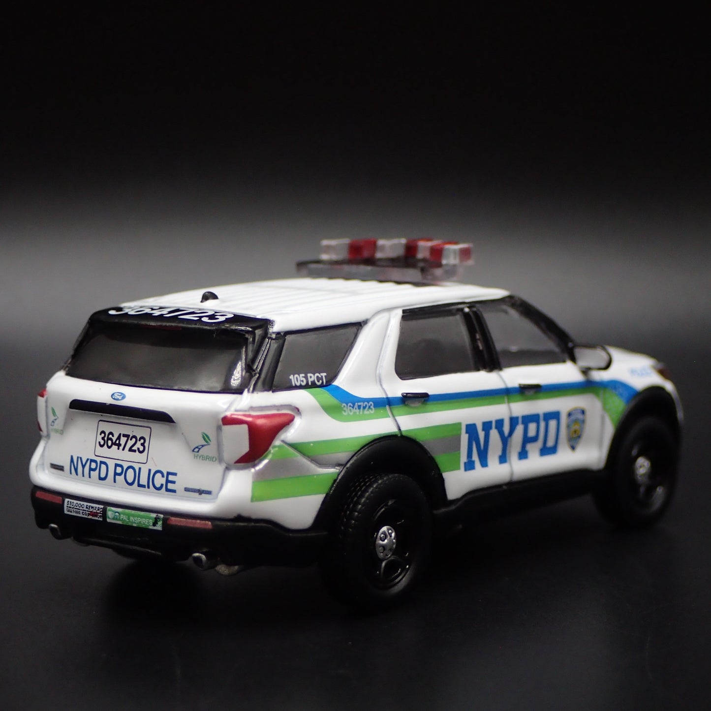 2023 FORD EXPLORER POLICE INTERCEPTOR UTILITY NYPD 1:64 SCALE DIECAST MODEL CAR
