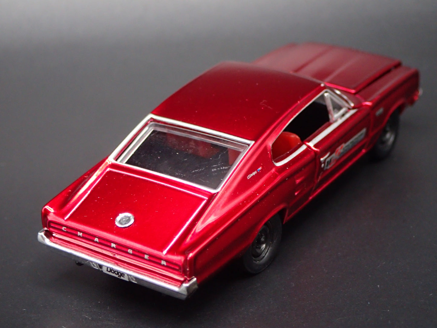 1966 66 DODGE CHARGER HEMI RED 1:64 SCALE COLLECTIBLE DIORAMA DIECAST MODEL CAR