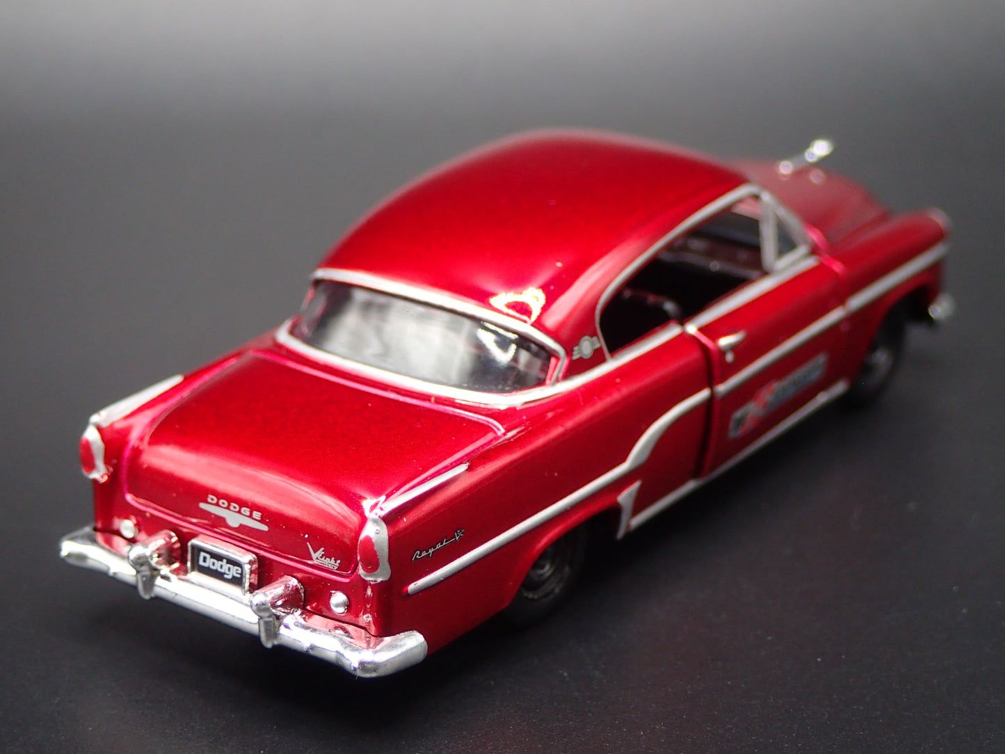 1954 54 DODGE CORONET RED 1/64 SCALE COLLECTIBLE DIORAMA DIECAST MODEL CAR