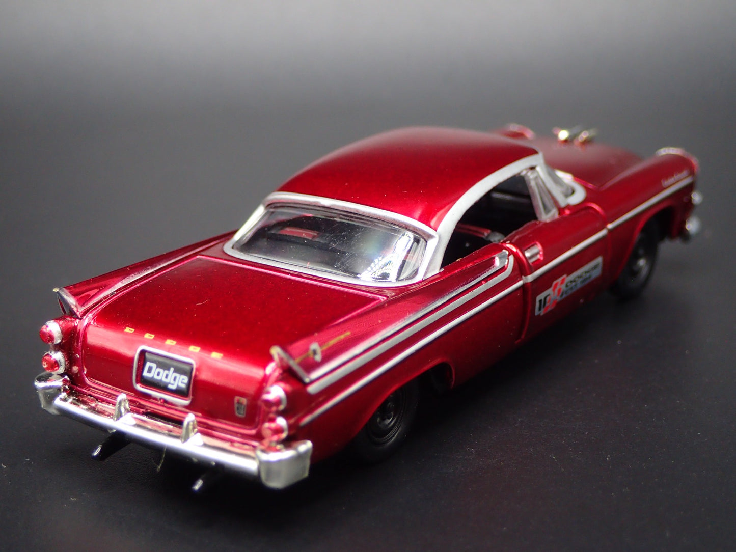 1957 57 DODGE CUSTOM ROYAL LANCER D500 1:64 SCALE COLLECTIBLE DIECAST MODEL CAR