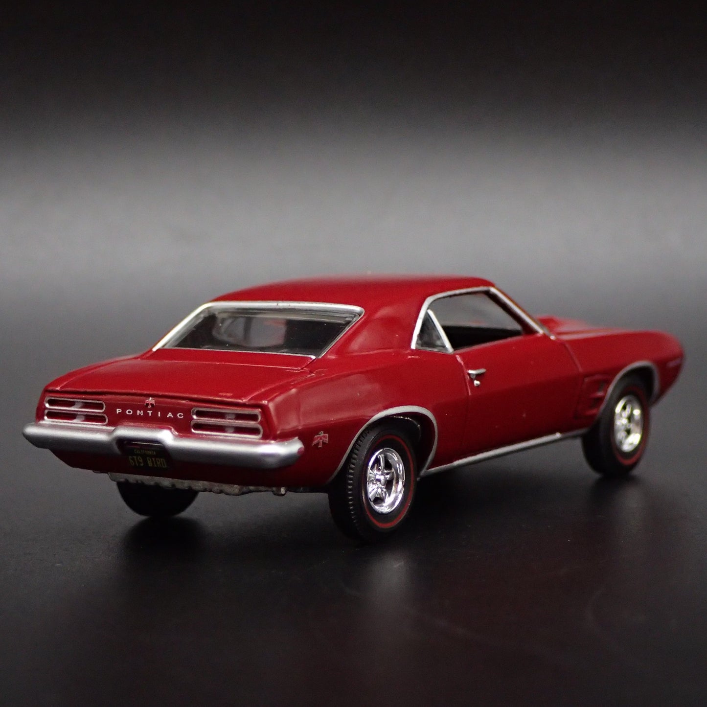 1969 69 PONTIAC FIREBIRD RED 1:64 SCALE COLLECTIBLE DIORAMA DIECAST MODEL CAR