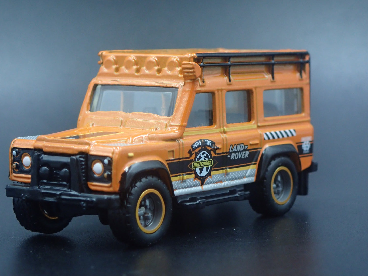 1983-1990 LAND ROVER DEFENDER 110 ORANGE 1/64 SCALE DIORAMA DIECAST MODEL CAR
