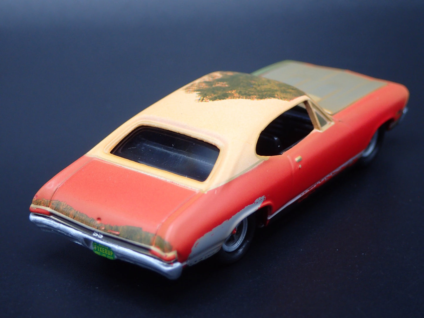 1968 68 CHEVY CHEVROLET CHEVELLE SS 396 BARN FIND 1:64 SCALE DIECAST MODEL CAR