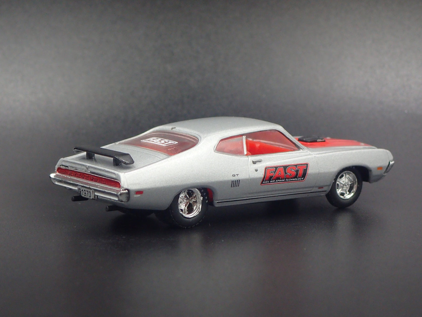 1970 70 FORD TORINO COBRA FAST 1:64 SCALE COLLECTIBLE DIORAMA DIECAST MODEL CAR