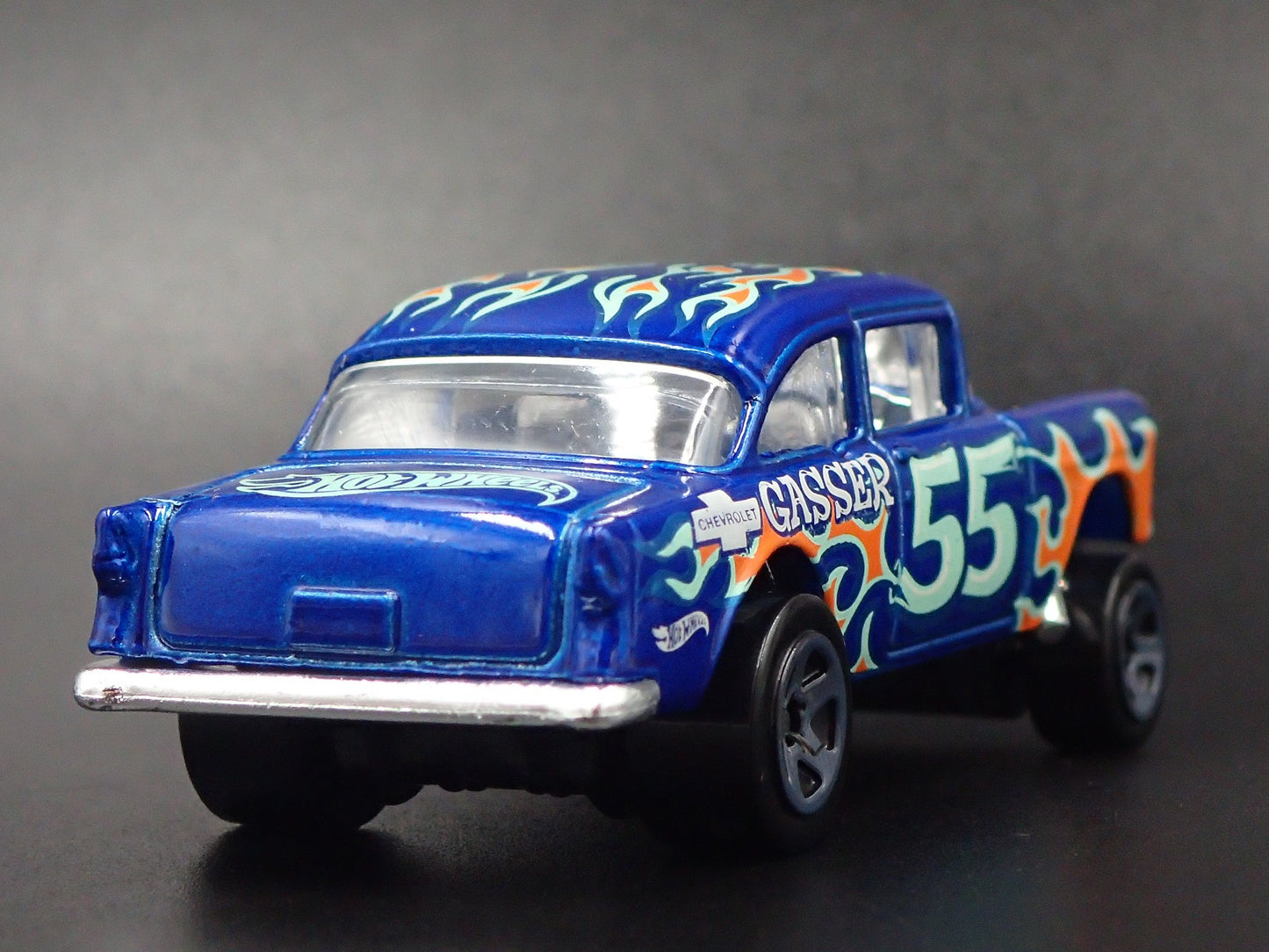 1955 55 CHEVY CHEVROLET BEL AIR GASSER NHRA 1:64 SCALE DIORAMA DIECAST MODEL CAR