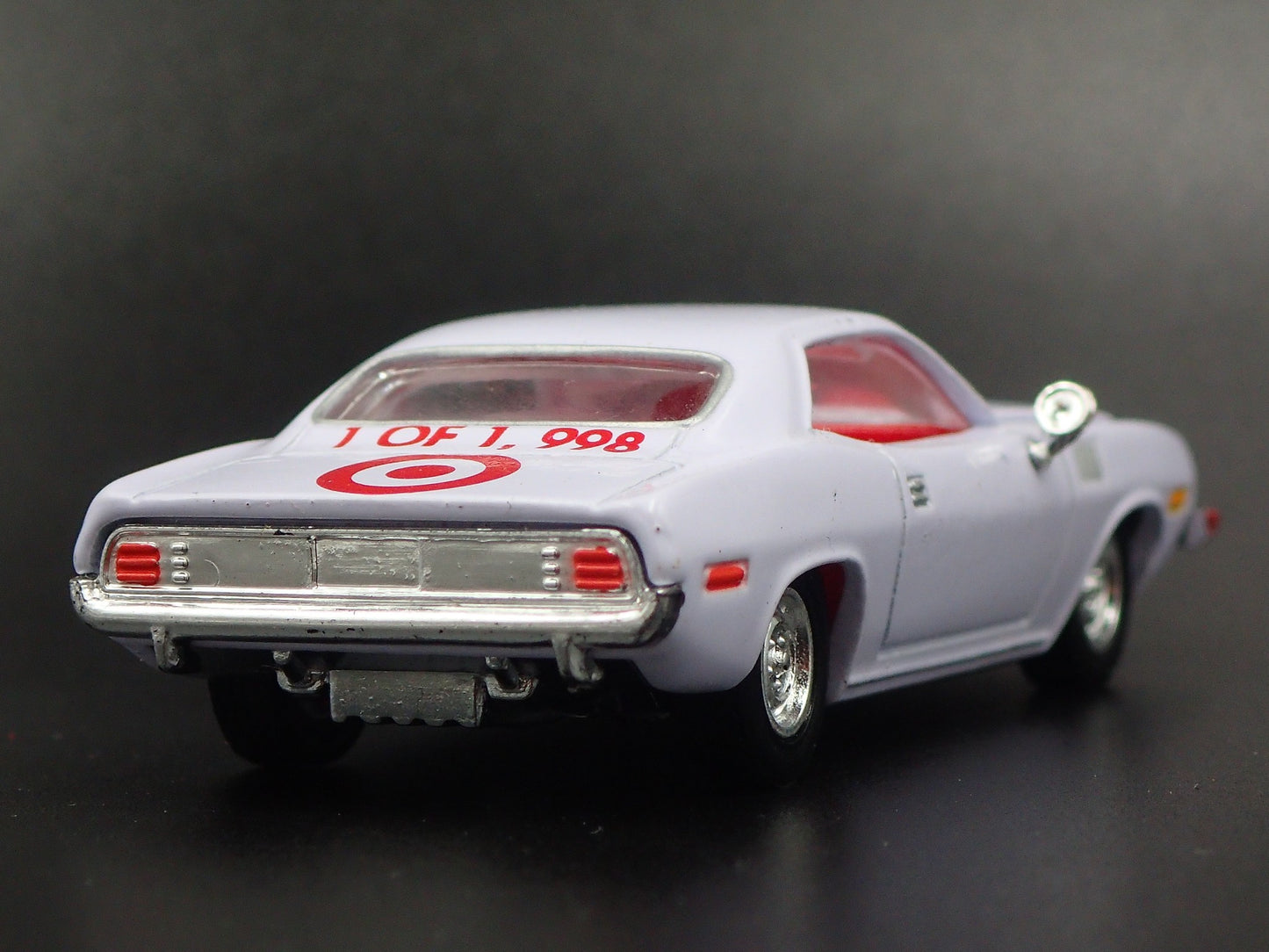 1970 70 PLYMOUTH CUDA WHITE 1:64 SCALE COLLECTIBLE DIORAMA DIECAST MODEL CAR