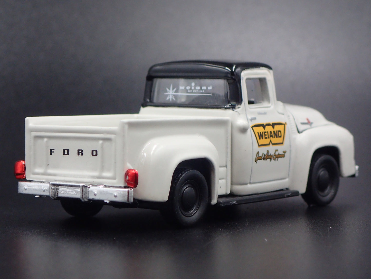 1956 56 FORD F100 PICKUP TRUCK WEIAND RARE 1:64 SCALE DIORAMA DIECAST MODEL CAR