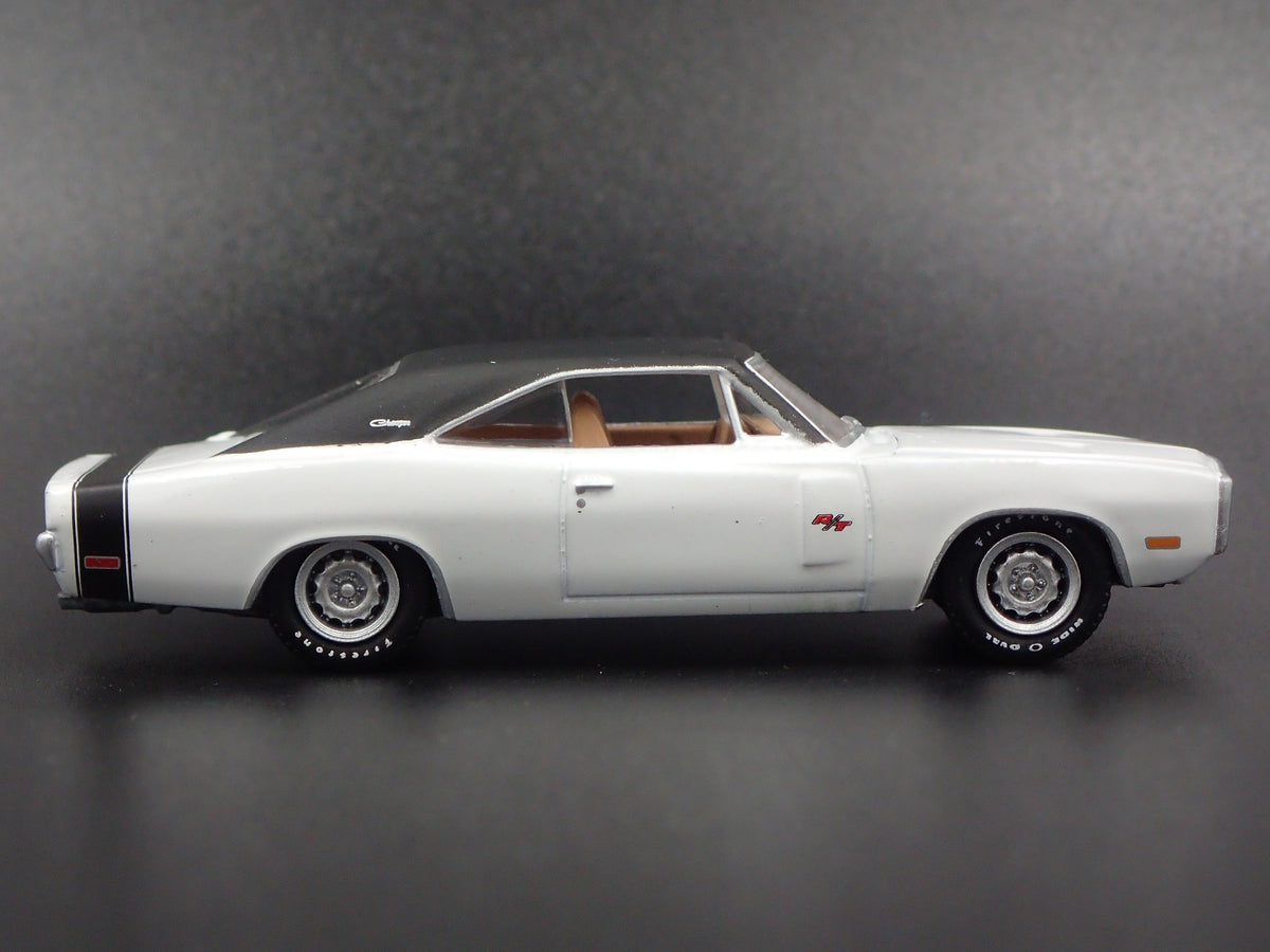 1970 70 DODGE CHARGER R/T WHITE 1:64 SCALE COLLECTIBLE DIECAST MODEL CAR