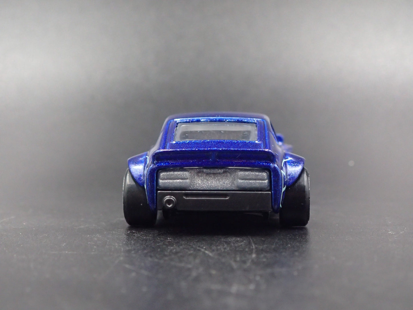 1970-1973 DATSUN 240Z JDM BLUE 1:64 SCALE COLLECTIBLE DIORAMA DIECAST MODEL CAR