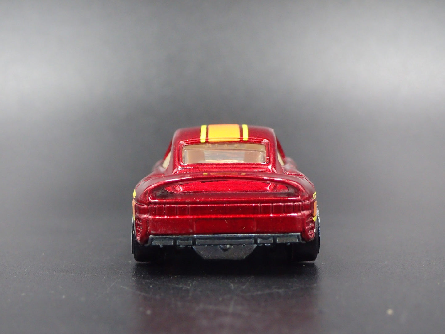1986-1993 PORSCHE 959 1:64 SCALE LIMITED COLLECTIBLE DIORAMA DIECAST MODEL CAR