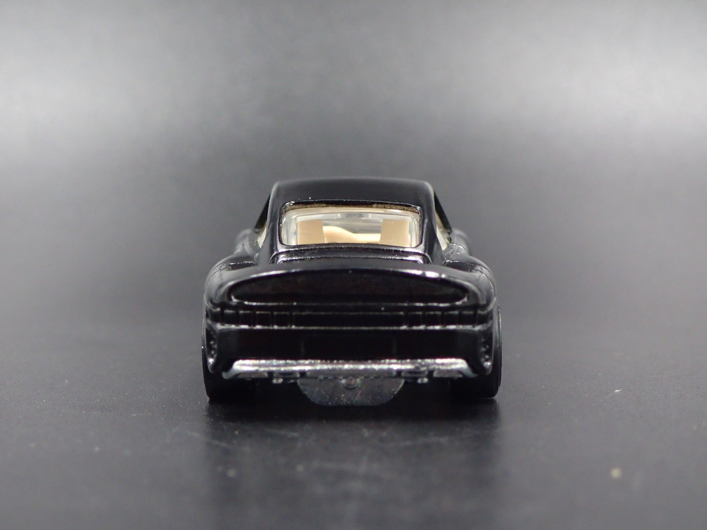 1986-1993 PORSCHE 959 BLACK 1:64 SCALE COLLECTIBLE DIORAMA DIECAST MODEL CAR