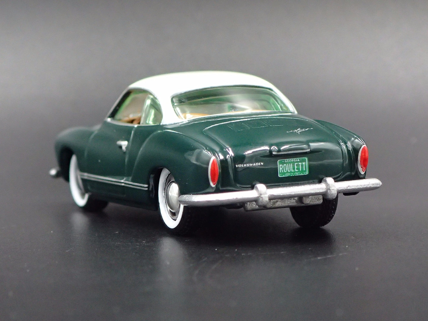 1960-1969 VW VOLKSWAGEN KARMANN GHIA GREEN 1:64 SCALE DIORAMA DIECAST MODEL CAR