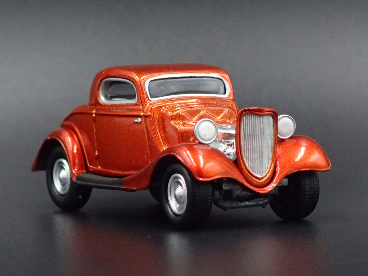 1934 FORD COUPE HOT ROD RARE 1:64 COLLECTIBLE DIORAMA DIECAST MODEL CAR-Burning Rubber Toy Company