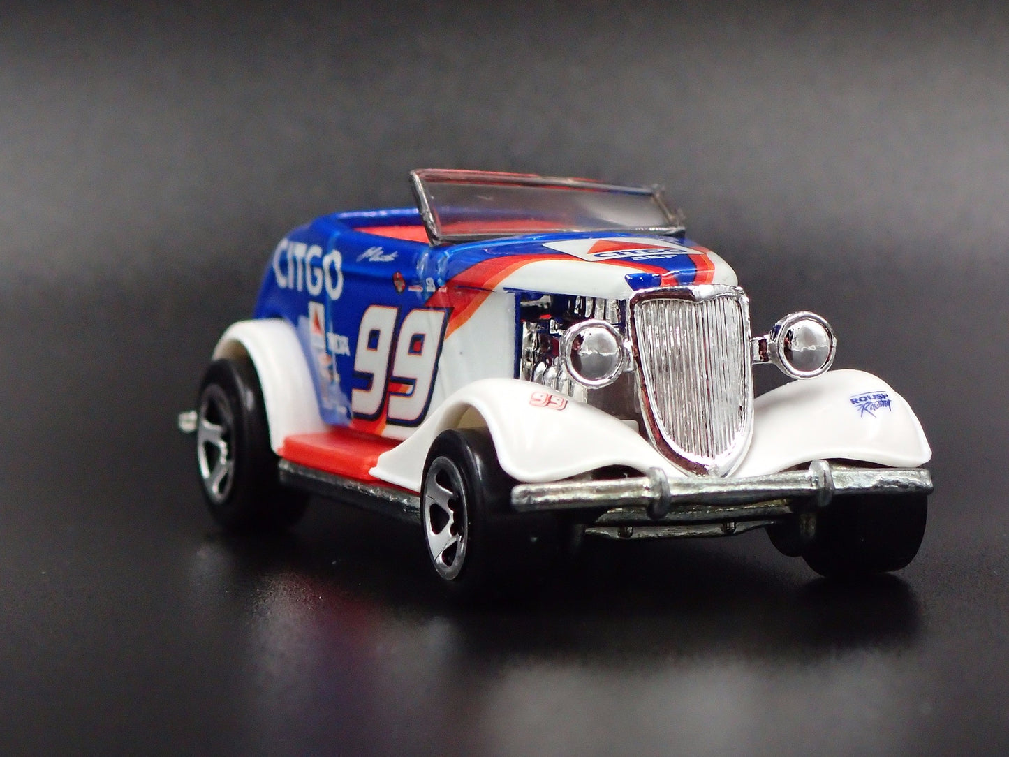 1933 33 FORD ROADSTER CONVERTIBLE HOT ROD CITGO 1:64 SCALE DIECAST MODEL CAR