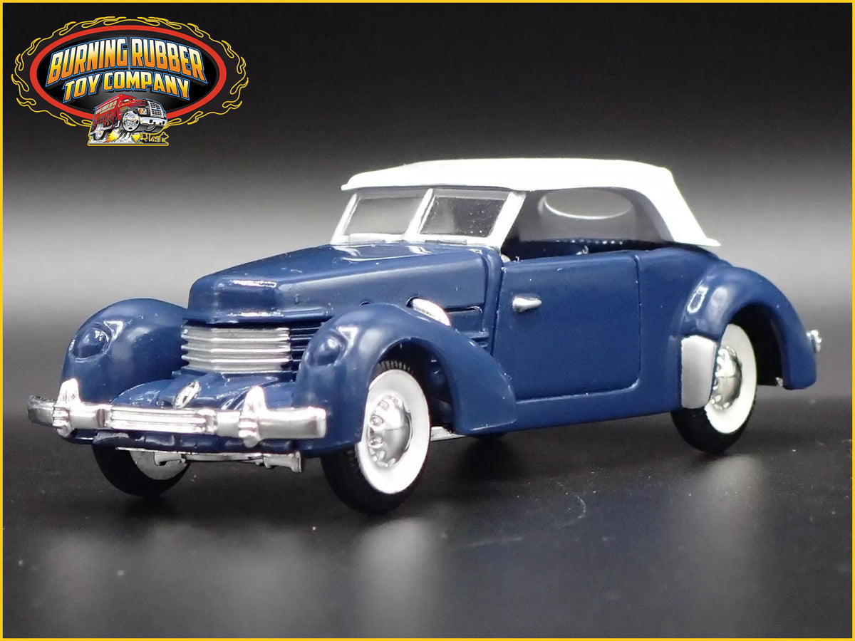 1937 37 CORD PHAETON SEDAN 812 1:64 SCALE COLLECTIBLE DIORAMA DIECAST MODEL CAR