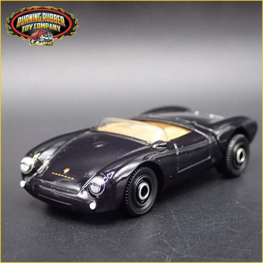 1953-1956 PORSCHE 550 SPYDER 1:64 SCALE COLLECTIBLE DIORAMA DIECAST MODEL CAR