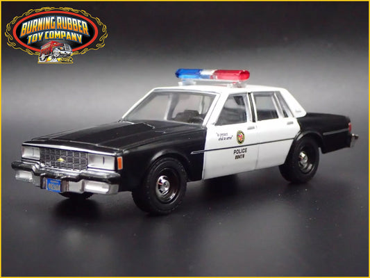 1982 CHEVY CHEVROLET IMPALA LAPD LOS ANGELES POLICE 1/64 SCALE DIECAST MODEL CAR