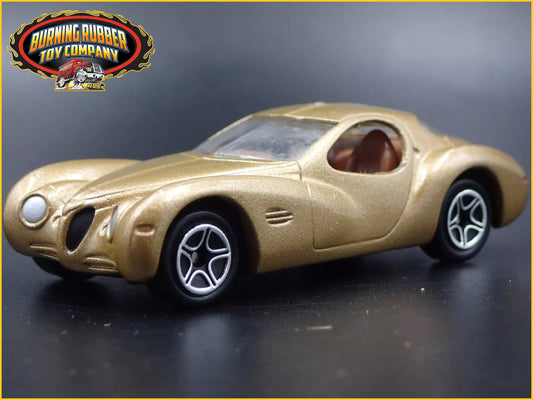 1995 95 CHRYSLER ATLANTIC CONCEPT GOLD 1/64 SCALE COLLECTIBLE DIECAST MODEL CAR