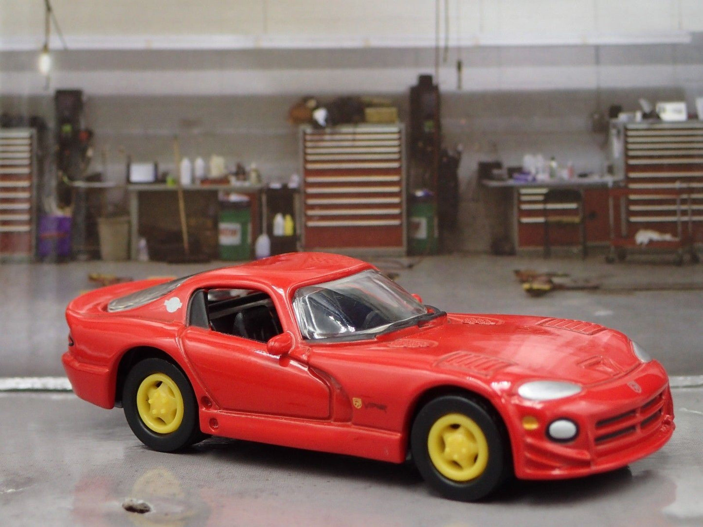 1996-2002 DODGE VIPER GTS RED 1:64 SCALE COLLECTIBLE DIORAMA DIECAST MODEL CAR